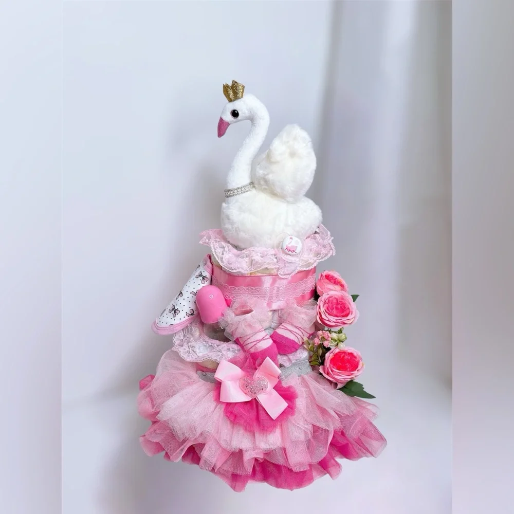 Swan Diaper Cake, Baby Shower Gift